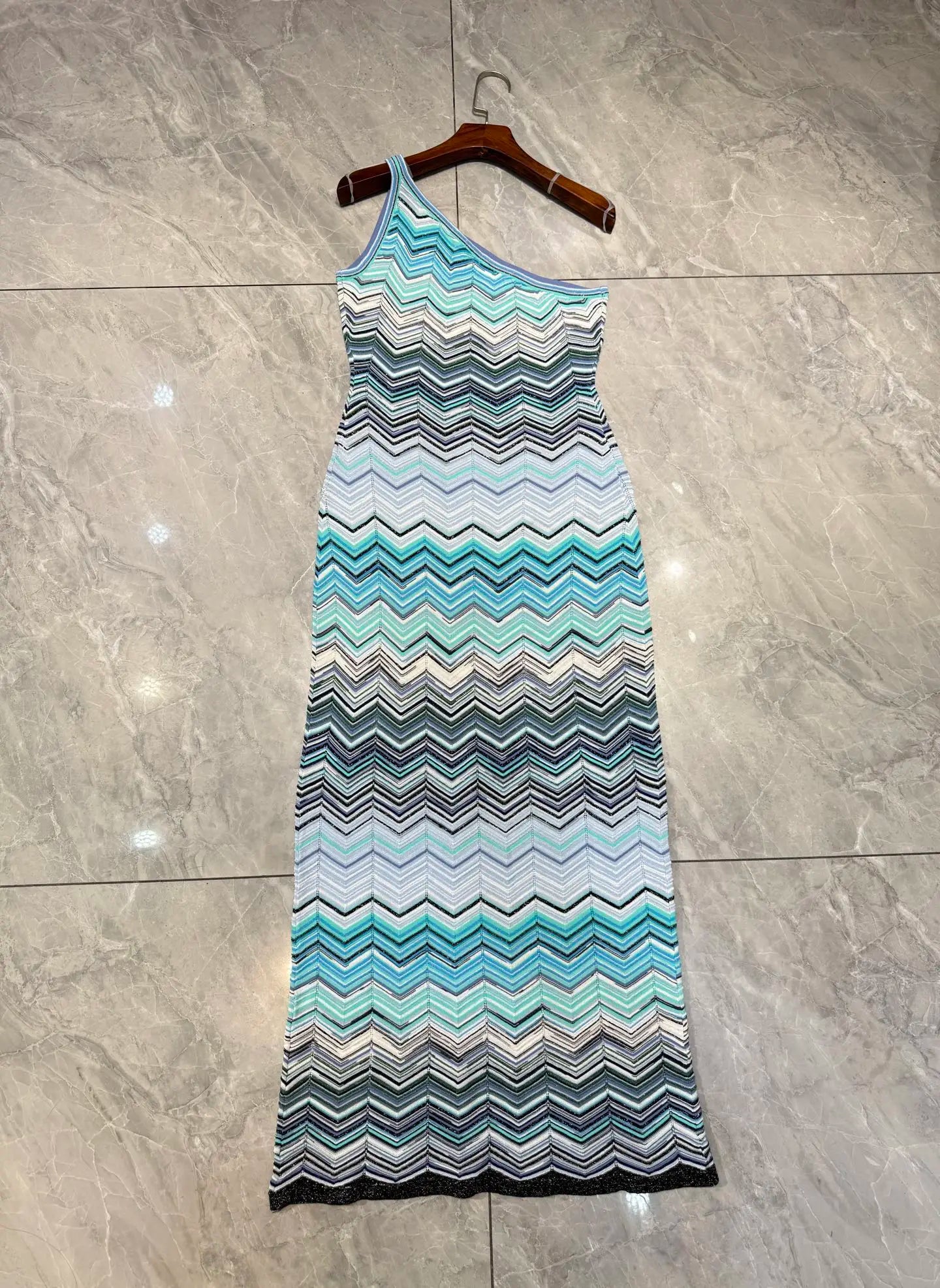 Sleeveless Bodycon Glitter 2026